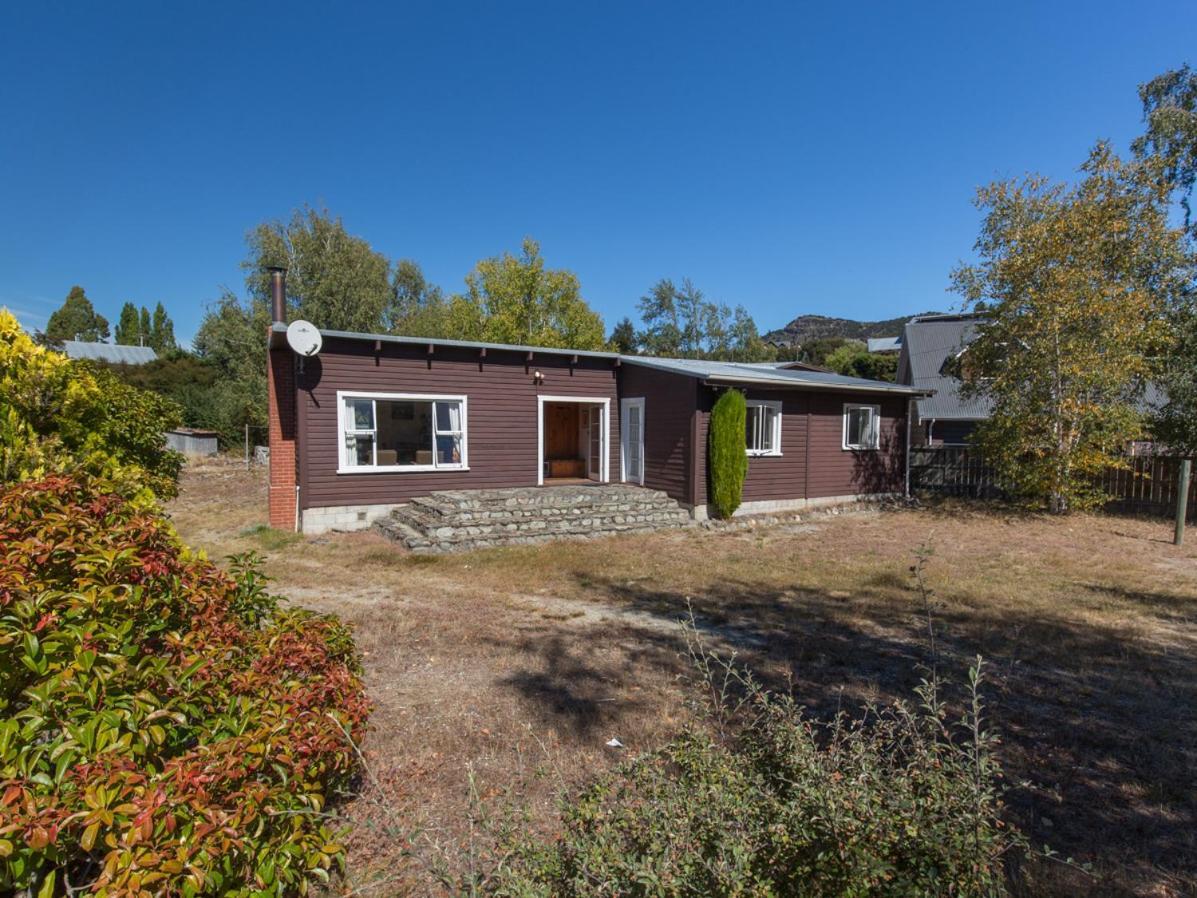 Southern Lakes Sweetie - Albert Town Bach Wanaka Eksteriør billede